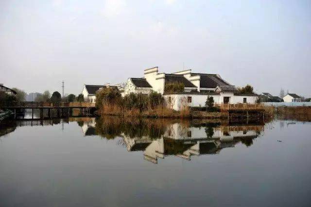 生態(tài)莊園經濟是以工補農的有效實現(xiàn)形式