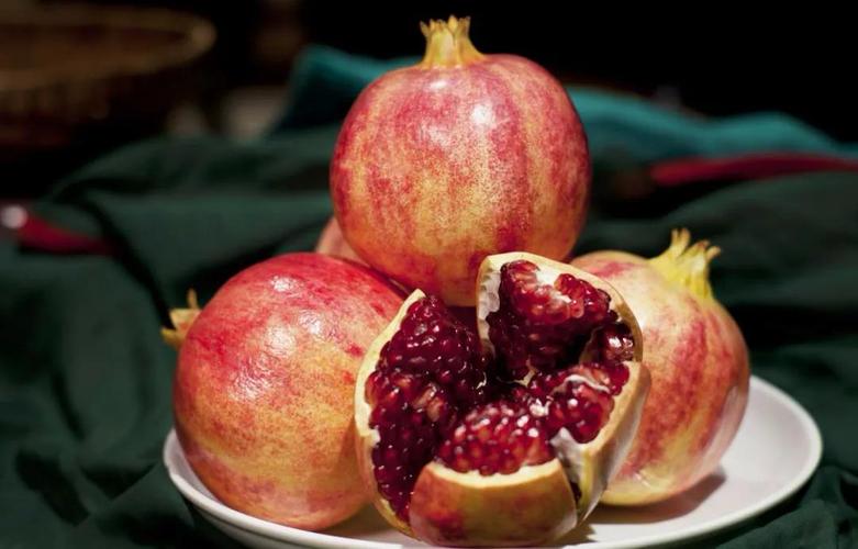 蒙自市：14萬畝石榴產(chǎn)值達(dá)12億元